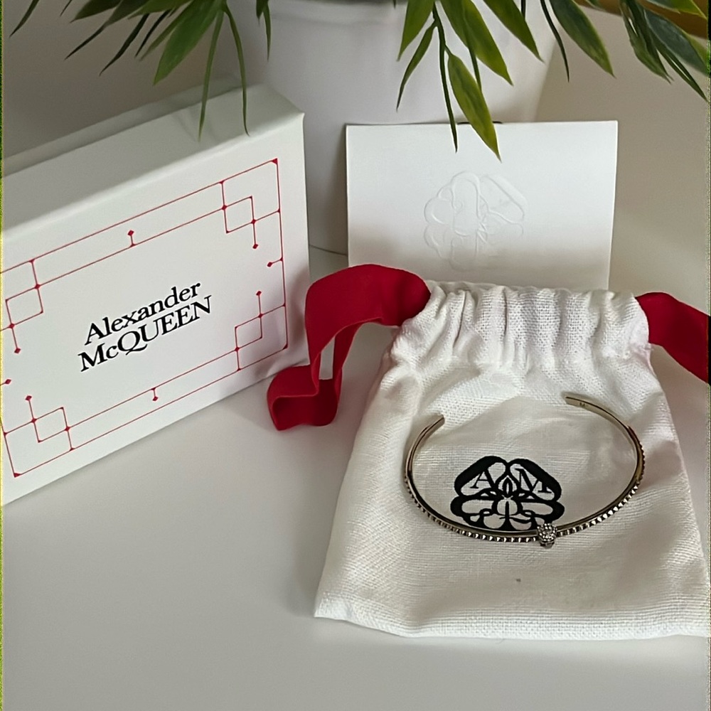 Alexander McQueen Rigid gold Skull bracelet with crystals brand new